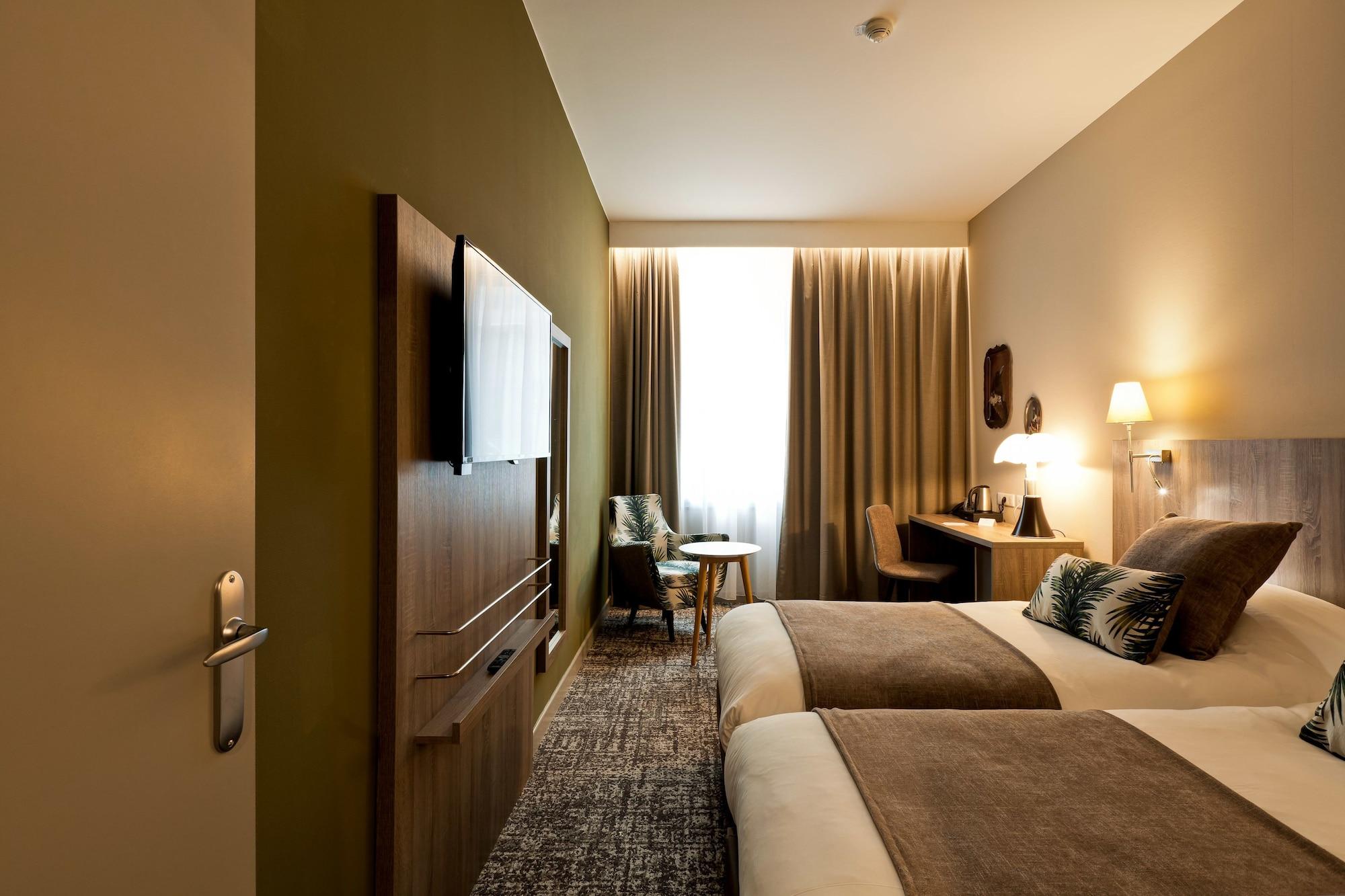 Best Western Crequi Lyon Part Dieu Exterior foto