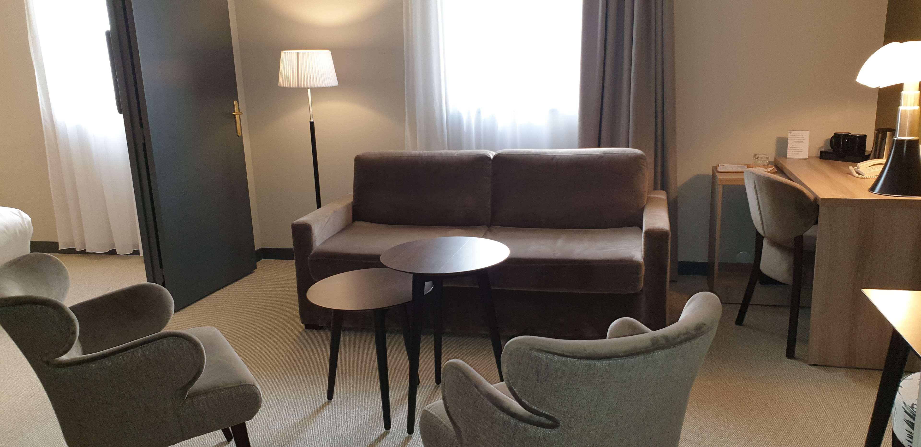 Best Western Crequi Lyon Part Dieu Exterior foto
